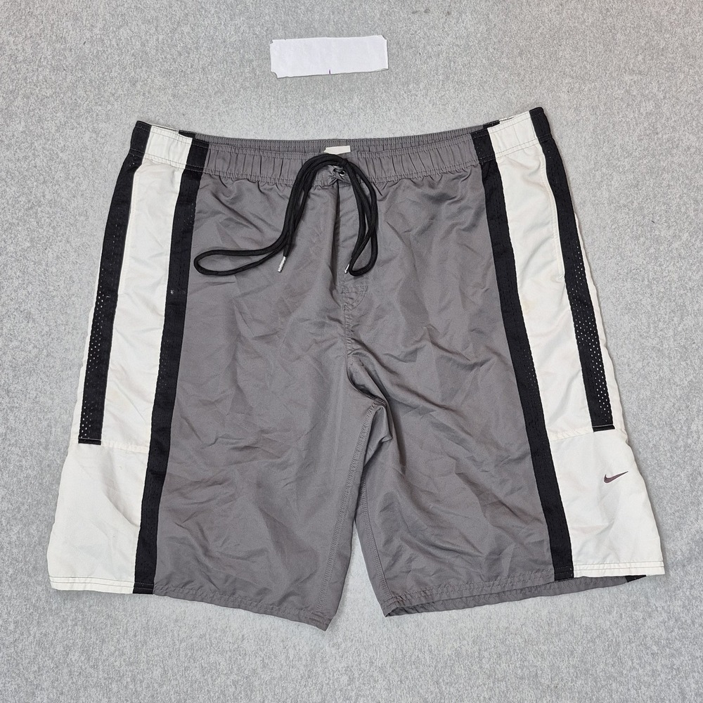 VINTAGE Nike Men Activewear Shorts 42 Gray Colorblock Sweat Logo‎ 11" Y2